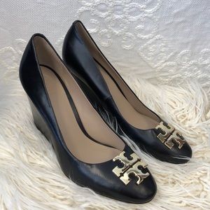 NWT TORY BURCH Wedges Black Size 6